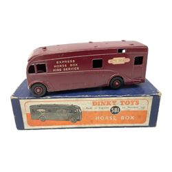 Dinky - Horse Box No.581; boxed