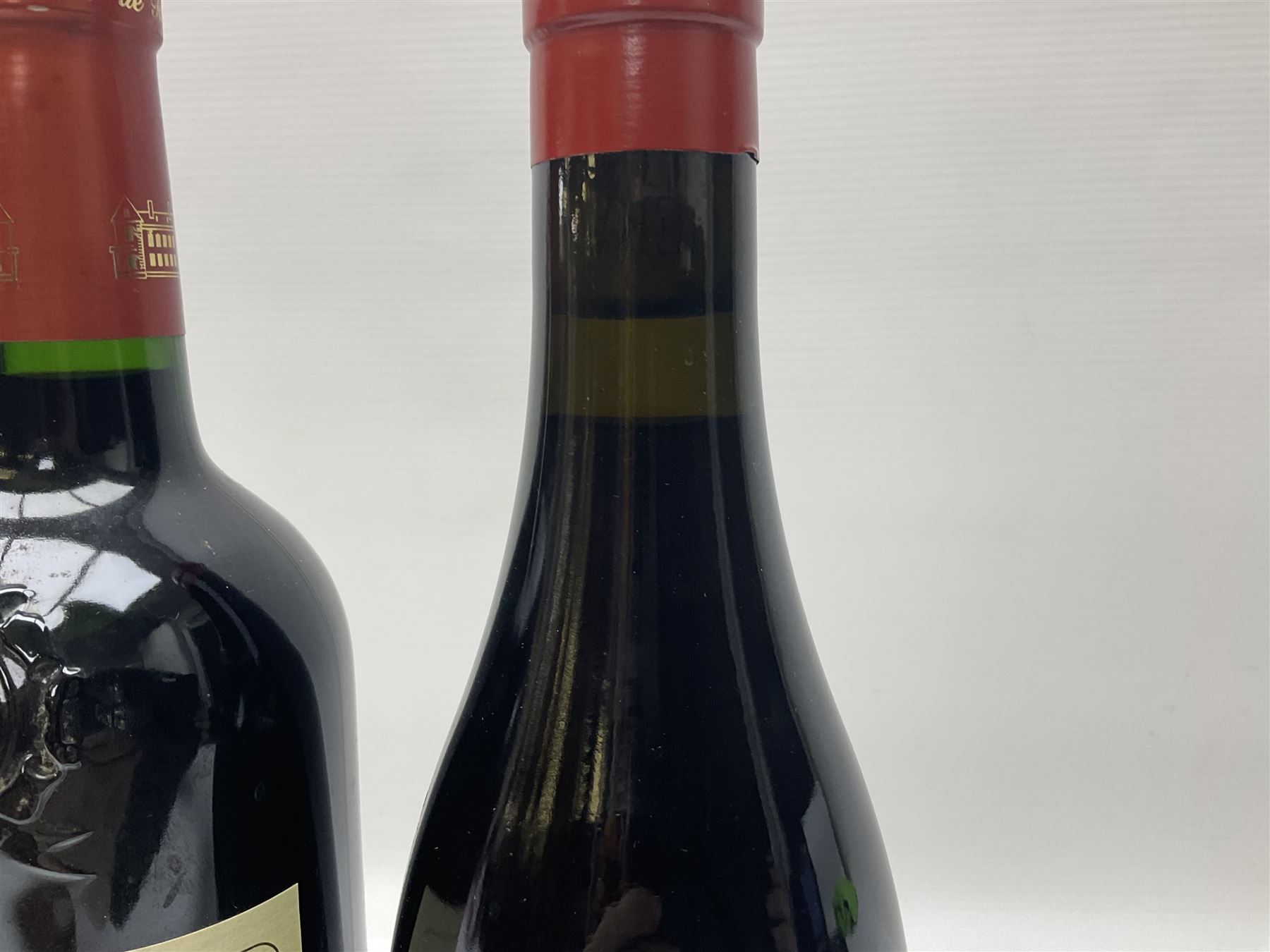 Mixed wine, comprising two bottles Les Jamelles 2009 Reserve Mourvedre, 750ml 13.5% vol, Joan d'Anguera 2015 Altaroses, 75cl 14% vol, Roc de Lussac 2010, Lussac-Saint-Emilion, 750ml, 14% vol and Rhebokskloof, 1997 Gamay Noir, 750ml, 13.5% vol (5)