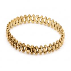 18ct gold fancy link bracelet, stamped 750