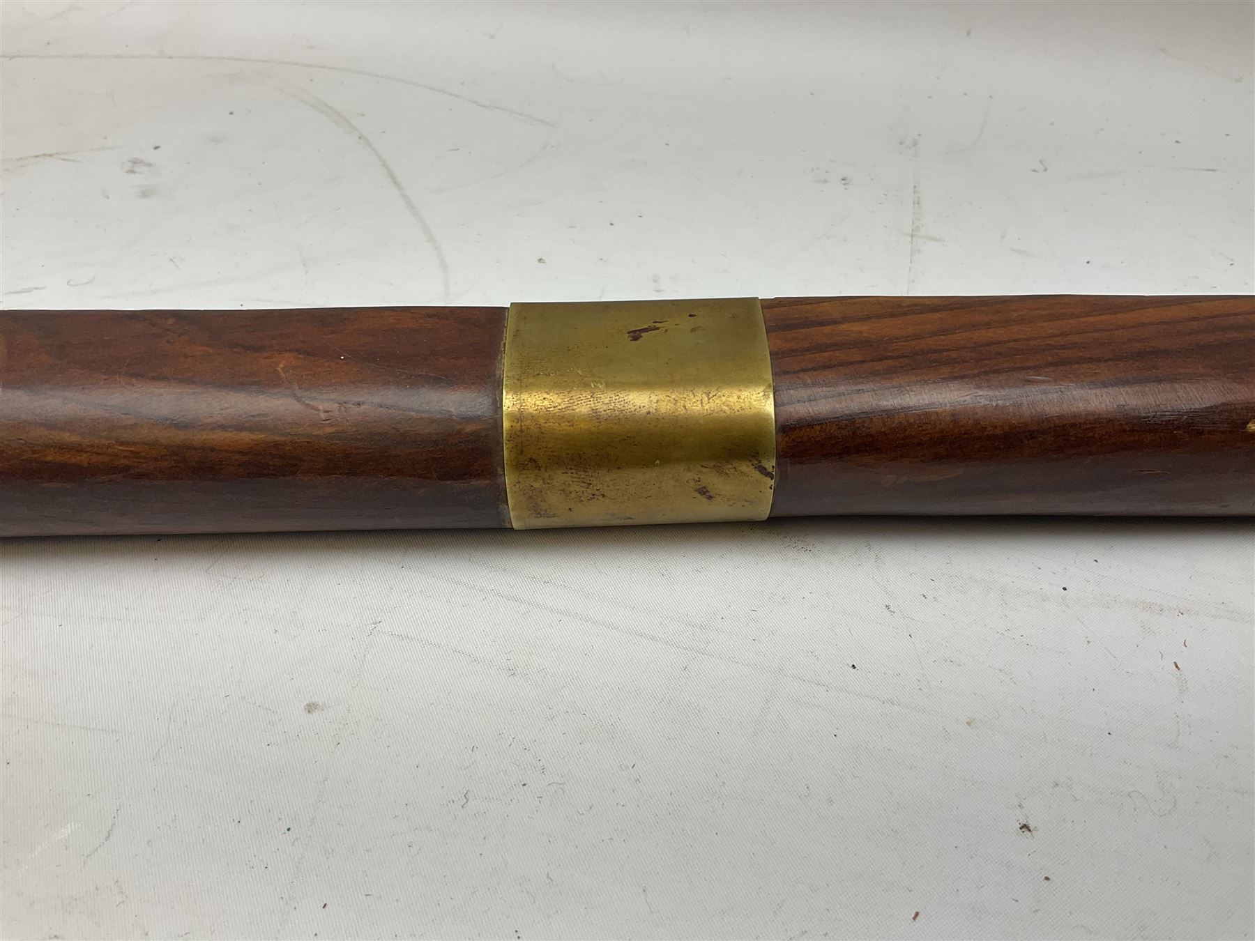 Reproduction non-firing Kentucky style flintlock musket musket, the 87.5cm hexagonal barrel with ramrod under, brass and brassed furniture and patch box to walnut stock L131cm overall