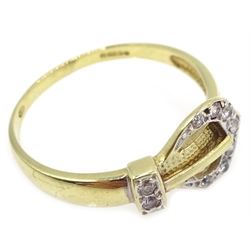  9ct gold cubic zirconia buckle ring, stamped 375  