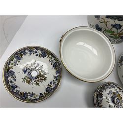 Copeland Spode toilet set in blue flower pattern, comprising wash jug, slop bucket, two soap dishes, toothbrush holder and chamber pot, slop bucket H28cm