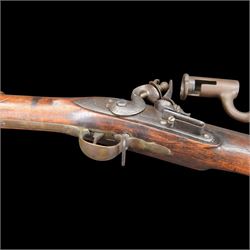 19th century 1793 Brown Bess flintlock musket, the 100cm barrel with ram rod under, full walnut stock with brass butt, carrying sling brackets, action marked Parsons and period triangular socket bayonet, L139cm
