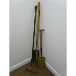 Quantity of garden tools comprising of a spade, hoe, rake etc, a sack truck, wheelbarrow, two garden chairs and two garden models of pigs (10)  