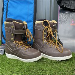 “Machete Ride” 161cm wide snowboard with NIKE Zoom force 1, Size UK12 boots and Dakine 165cm snowboard bag - THIS LOT IS TO BE COLLECTED BY APPOINTMENT FROM DUGGLEBY STORAGE, GREAT HILL, EASTFIELD, SCARBOROUGH, YO11 3TX