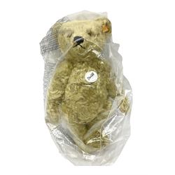 Modern Steiff 'Classic 1920 teddy bear' No.000737 with growler mechanism H35cm; unboxed but has labels