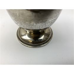 20th century silver sugar caster, of typical baluster form, hallmarked Elkington & Co Ltd, Birmingham, approximate weight 62 grams