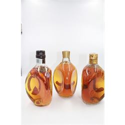 Three bottles of John Haig & Co whiskey, comprising The Original Dimple, 15 year old de luxe Scotch whisky 70cl, 40% Vol and two Dimple, Old Blended Scotch whiskey 20fl oz 70% proof (3)