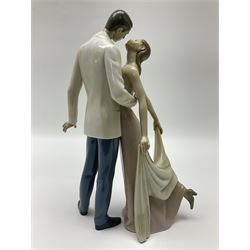 Two Lladro figure groups, Happy Anniversary no 6475 and Meal Time no 6109, largest H32cm