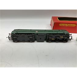 '00' gauge - re-painted Tri-ang 4-4-0 locomotive and tender No.1572; Hornby A-1-A Diesel electric locomotive No.D5572, boxed; and small quantity of passenger coaches and wagons by Tri-ang etc
