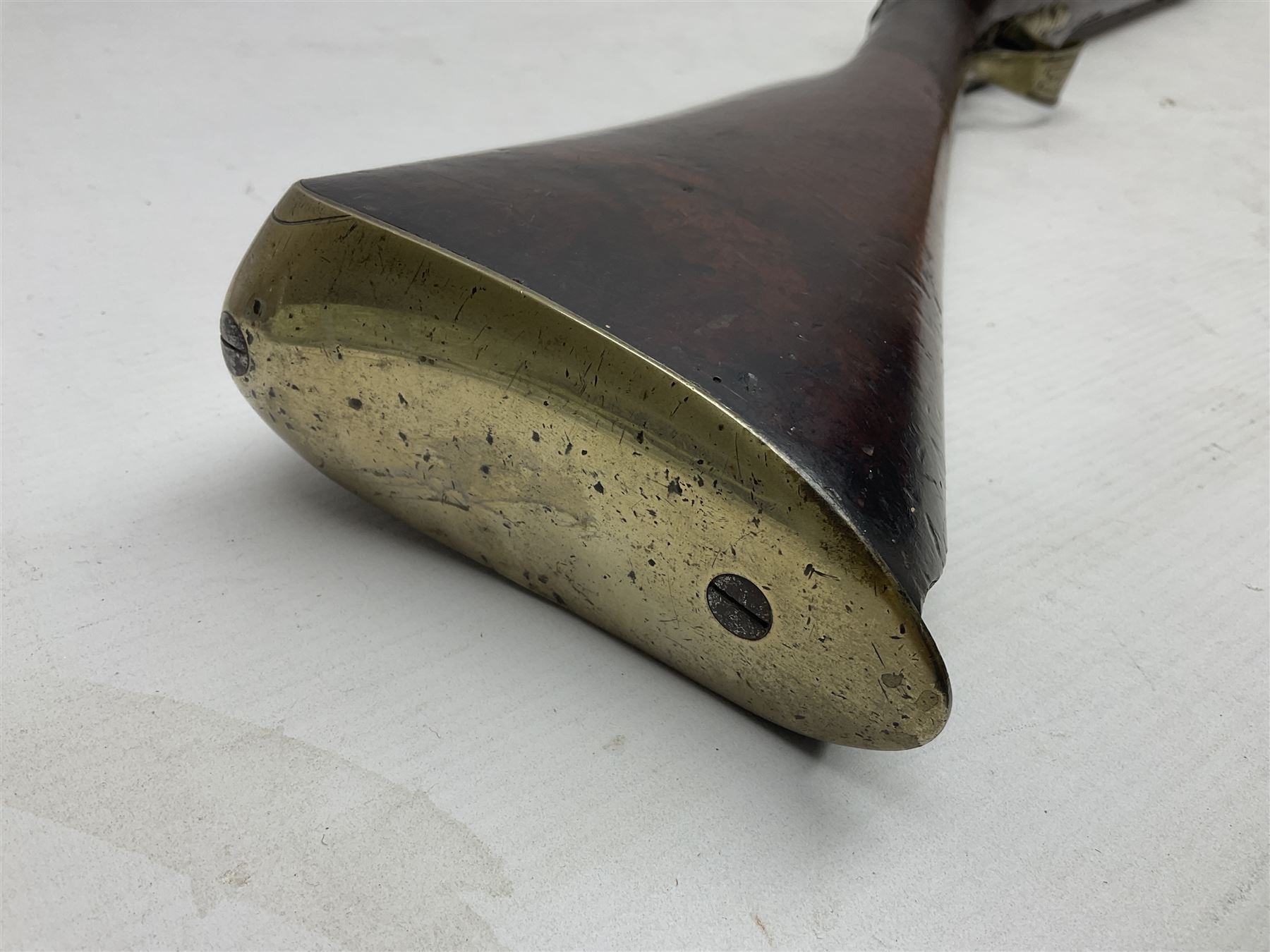 Early 19th century 20-bore flintlock converted to percussion fowling piece by Fisher, the 96.5cm(38