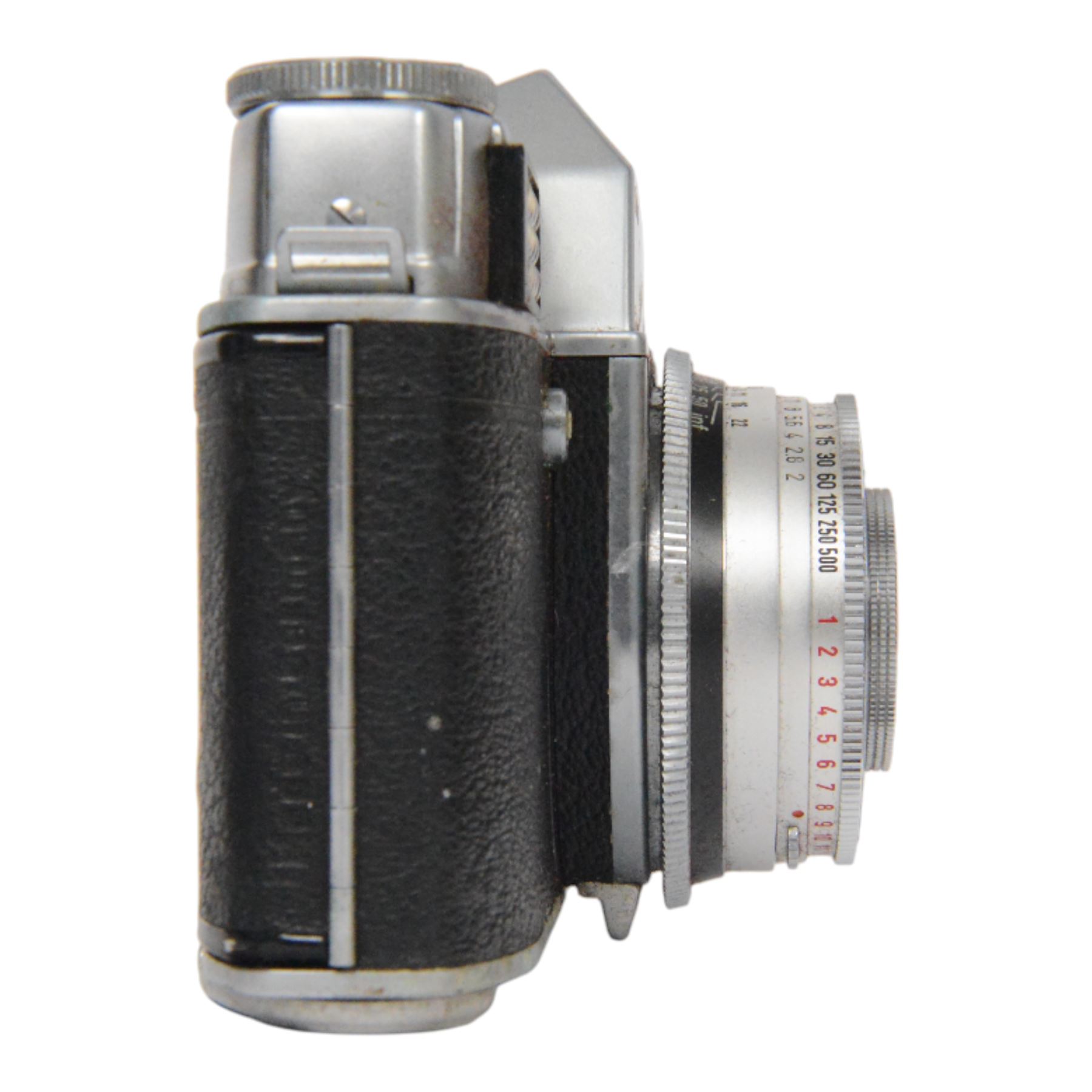 Kodak Retina Reflex camera outfit, comprising camera body serial no. EK 83509, six Schneider-Kreuznach lenses including Retina-Xenon f:2.0/50mm, Retina-Tele-Xenar f:4/135mm, Retina-Curtagon f:4/28mm and Retina-Longar-Xenon f:4/80mm, Retina-Curtar-Xenon f:4/35mm, Retina-Curtar-Xenon f:5.6/35mm, filters, platform and hood, contained within a tan Rowi carry case