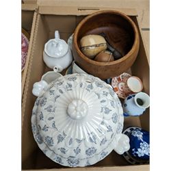 Spode Grey Colonel pattern soup tureen, together with Spode and Royal Albert plates, Minton coffee cup and saucer, Aynsley teacup and saucer, and other ceramics and collectables, in two boxes