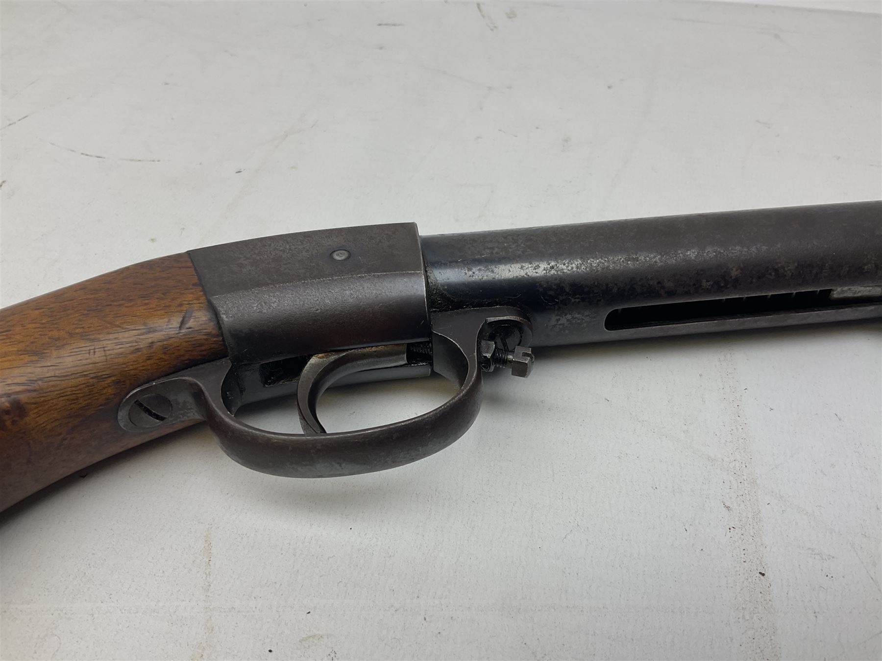 Diana Model 27 .177 air rifle with under lever action and walnut stock L108cm