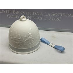 Seven Lladro flowers, comprising Japanese Camelia on base no 5181, Yellow Begonia on base no 5186, Miniature Begonia on base no 5188, Chrysanthemum on base no 5189, California Poppy no 5190.B, Miniature Begonia 5188.B and White Carnation no 5184.B, together with Lladro Spanish Joining pack with 17616 Winter Bell, Additional Lladro parasols and flowers etc 