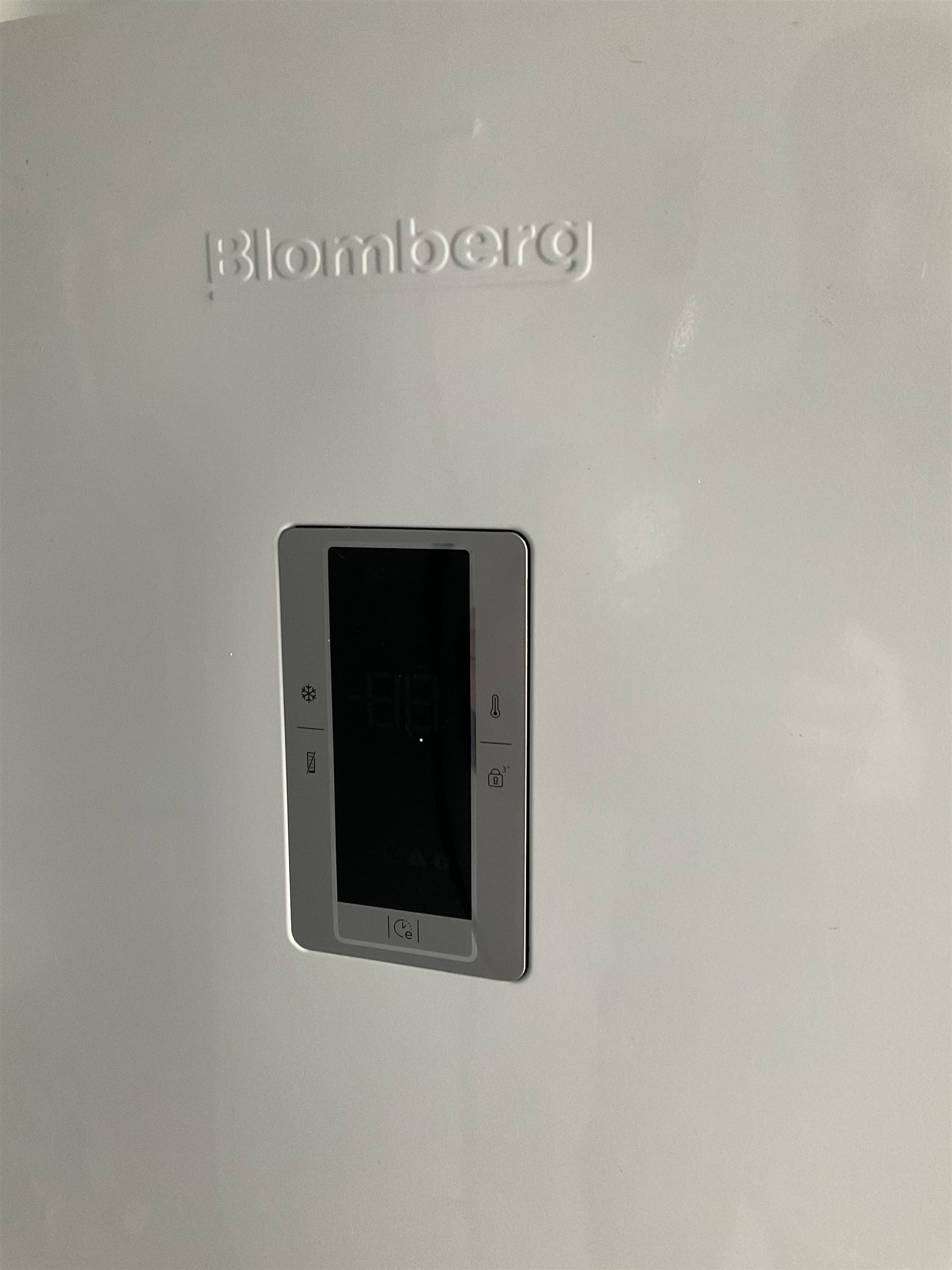 Blomberg FNT 9673 P tall upright freezer - THIS LOT IS TO BE COLLECTED BY APPOINTMENT FROM DUGGLEBY STORAGE, GREAT HILL, EASTFIELD, SCARBOROUGH, YO11 3TX