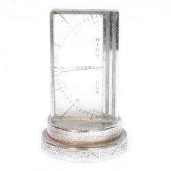 Art Deco chrome plated desk aneroid barometer by Zeiss Ikon, with frosted glass panel to r...