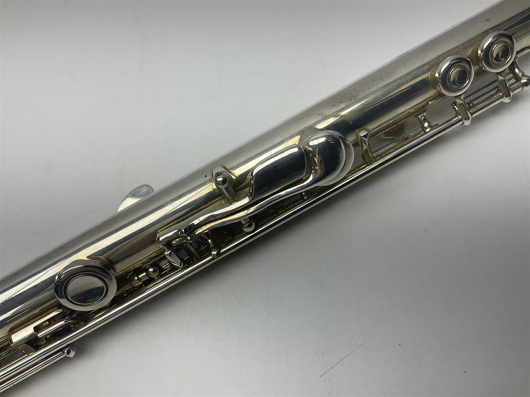 Buffet Crampon & Co Cooper Series II silver plated flute, serial no.020804739; in fitted hard case and outer carrying case