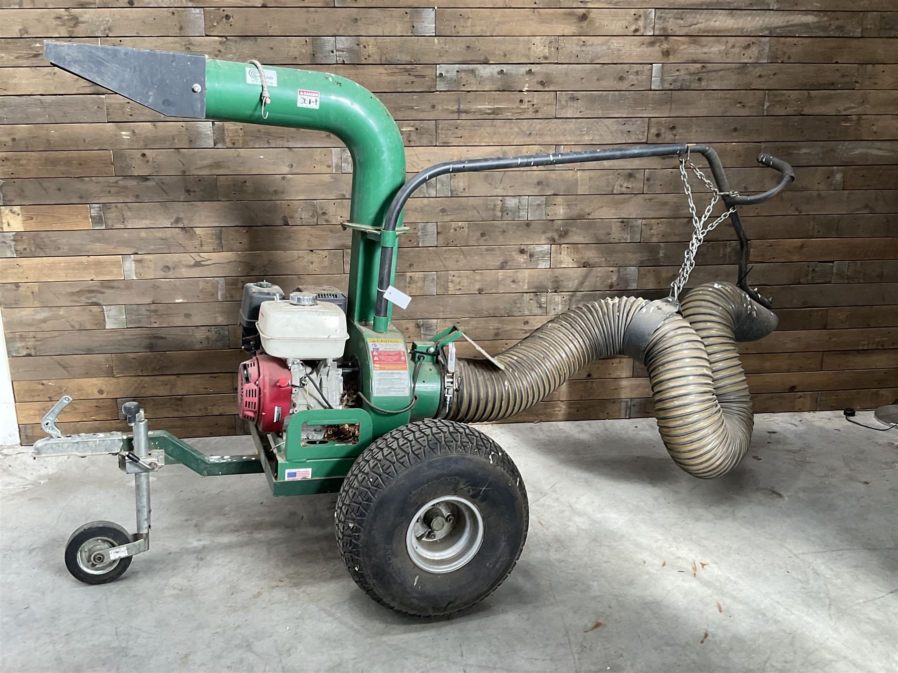 Billy Goat D1301H Debris Loader, trailer mounted