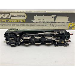 Wrenn '00' gauge - Rebuilt Bulleid Pacific 4-6-2 locomotive 'Eddystone' No.34028 in BR Green with centralised nameplate; boxed with instructions.