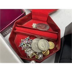 Victorian and later silver jewellery including engraved oval locket pendant, bangle, fob watch, vesta case, faux pearl necklace, butterfly wing pendant etc, a collection of costume jewellery including beaded necklaces, brooches, earrings, ladies wristwatches and a small collection of coins including two pre 1947 half crowns 