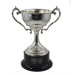 Silver presentation cup inscribed 'Frank Gladwin Golf Trophy for Annual Competition Hull Branch Su Life Insurance...' by S Blanckensee & Son Ltd, Chester 1936