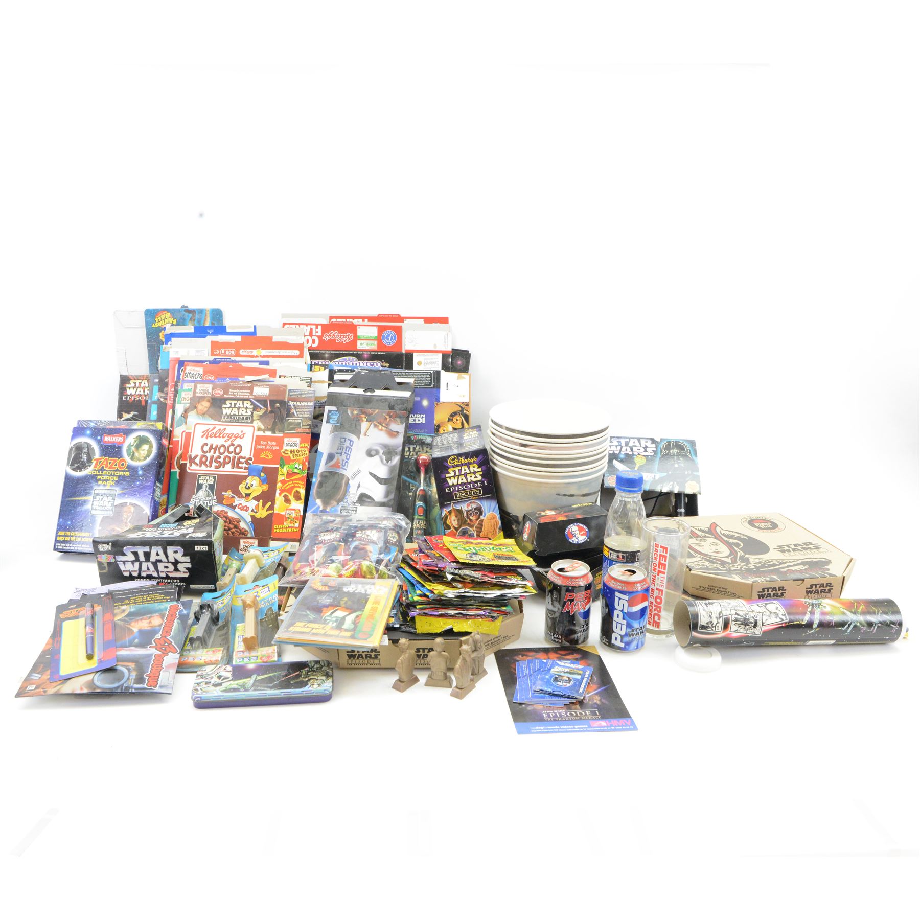 Star Wars collectables and ephemera, including Kelloggs Episode I figures, 1990s Pez Dispensers, Chupa Chups Pop Machine, Stationery, two Tazo Collector's Force Packs, nine KFC buckets and Star Wars related food packaging, inlcuding opened crisp packets and Pepsi cans, etc
