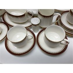 Paragon Holyrood pattern tea and part dinner service, to include teapot, coffee pot, milk jug, open sucrier, six teacups and saucers, six dinner plates, etc (43)  