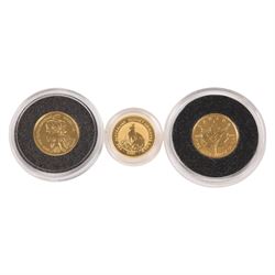 Three Queen Elizabeth II fine gold coins, comprising Australia 2001 'Kangaroo Nugget' one ...