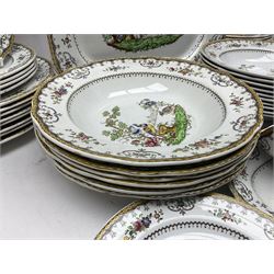 Copeland Spode Chelsea pattern part dinner service, to include seventeen dinner plates, eight side plates, Fifteen soup bowls in two sizes, meat platter etc (53)