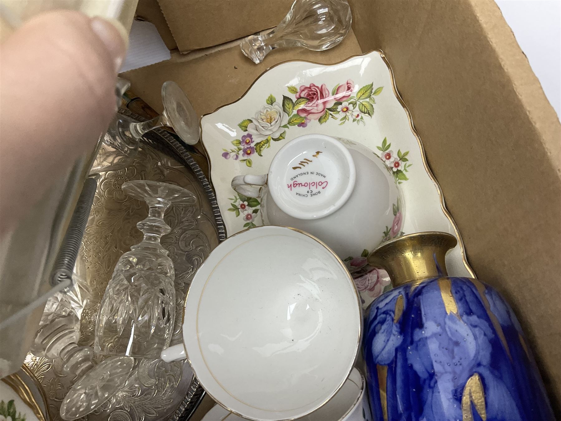 Small Royal Doulton vase, Colclough tea wares and other ceramics and collectables, in two boxes 