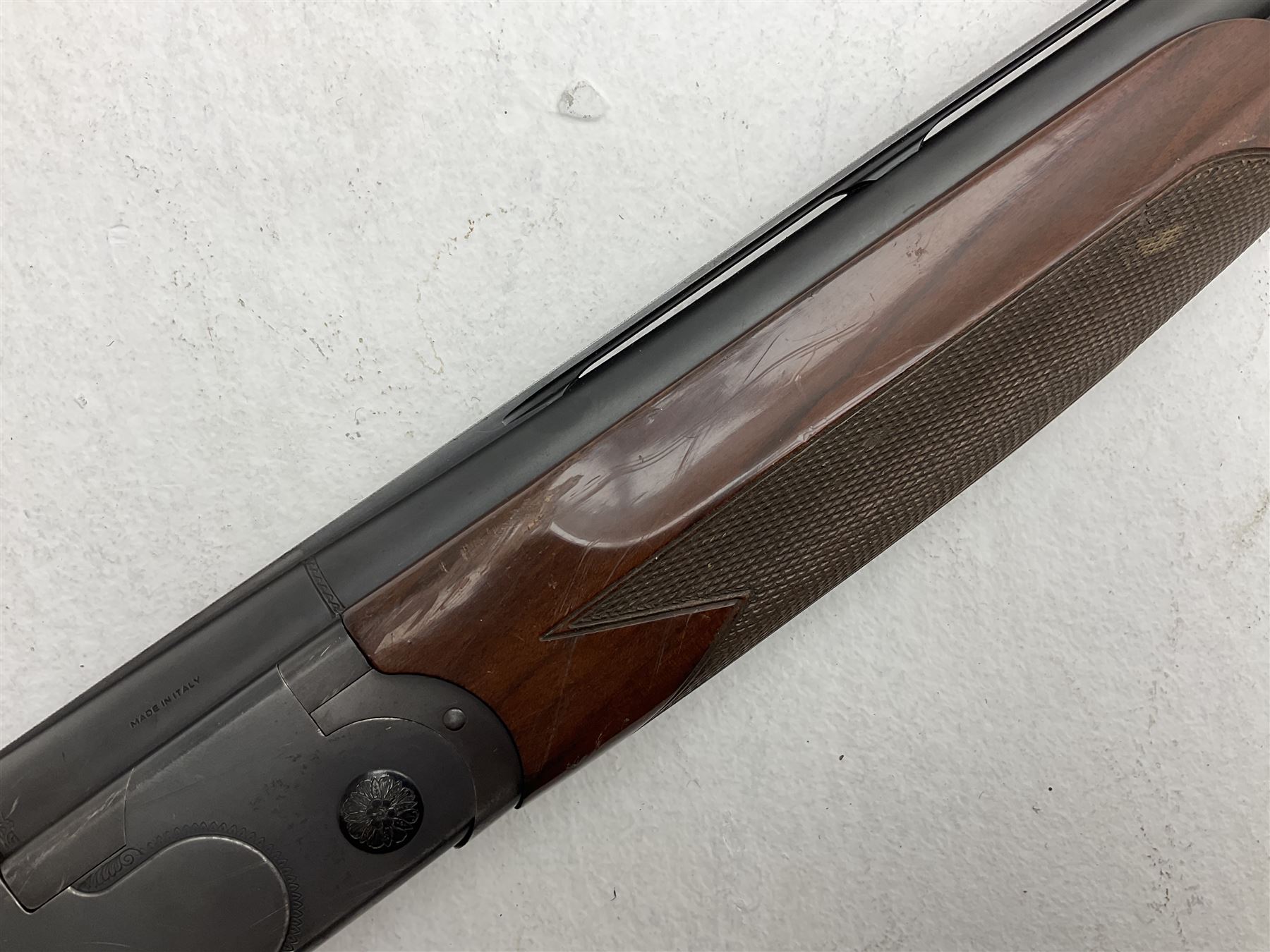 Italian Beretta Model 686 Onyx 12-bore double barrel over-and-under boxlock ejector shotgun, the 74.5cm barrels with ventilated top rib, walnut stock with chequered pistol grip and fore-end, single selective trigger Fore-end no.38044 Barrels no.5314 Action no.F38044B; together with set of five chokes (two fitted) SHOTGUN CERTIFICATE REQUIRED