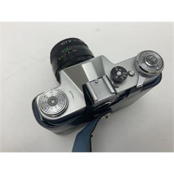 Collection of camera bodies and lenses, to include Olympus OM-1 camera body, serial no 106567, with 'Olympus OM-System F.Zuiko Auto-S 1:1.8 f=50mm' lens, serial no 135097,  Zenit-B camera body, serial no 71017867, with 'Helios-44-2 2/58' serial no 7500040, Voigtlander Vito B camera body, with 'Voigtlander Colour Skopar 1:2.8/50' lens, 'Olympus OM-System Zuiko Auto-Zoom 1:4 f=75-150mm' lens serial no 104321, 'Tamron SP 35-210mm 1:3.5-4.2' lens etc 