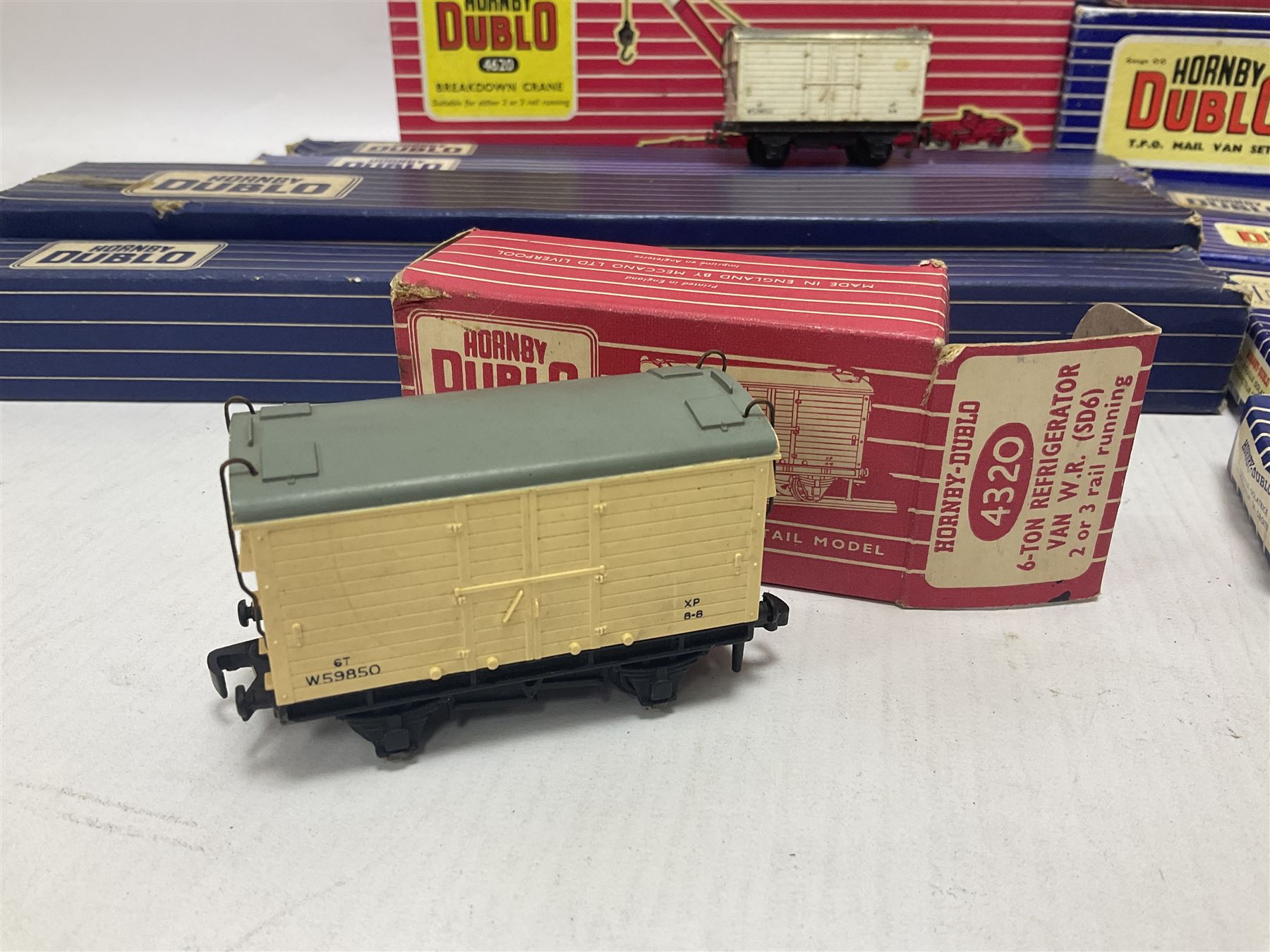 Hornby Dublo - 4620 Breakdown Crane; TPO Mail Van Set; D1 Level Crossing; Pullman cars and goods vans; with a large quantity of track to include straight and curved track, switch points and buffer stops; boxed and loose