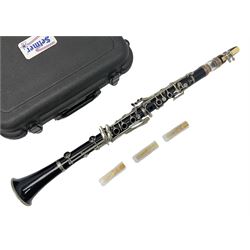 Selmer 1400 five-piece clarinet, serial no.1545185; cased