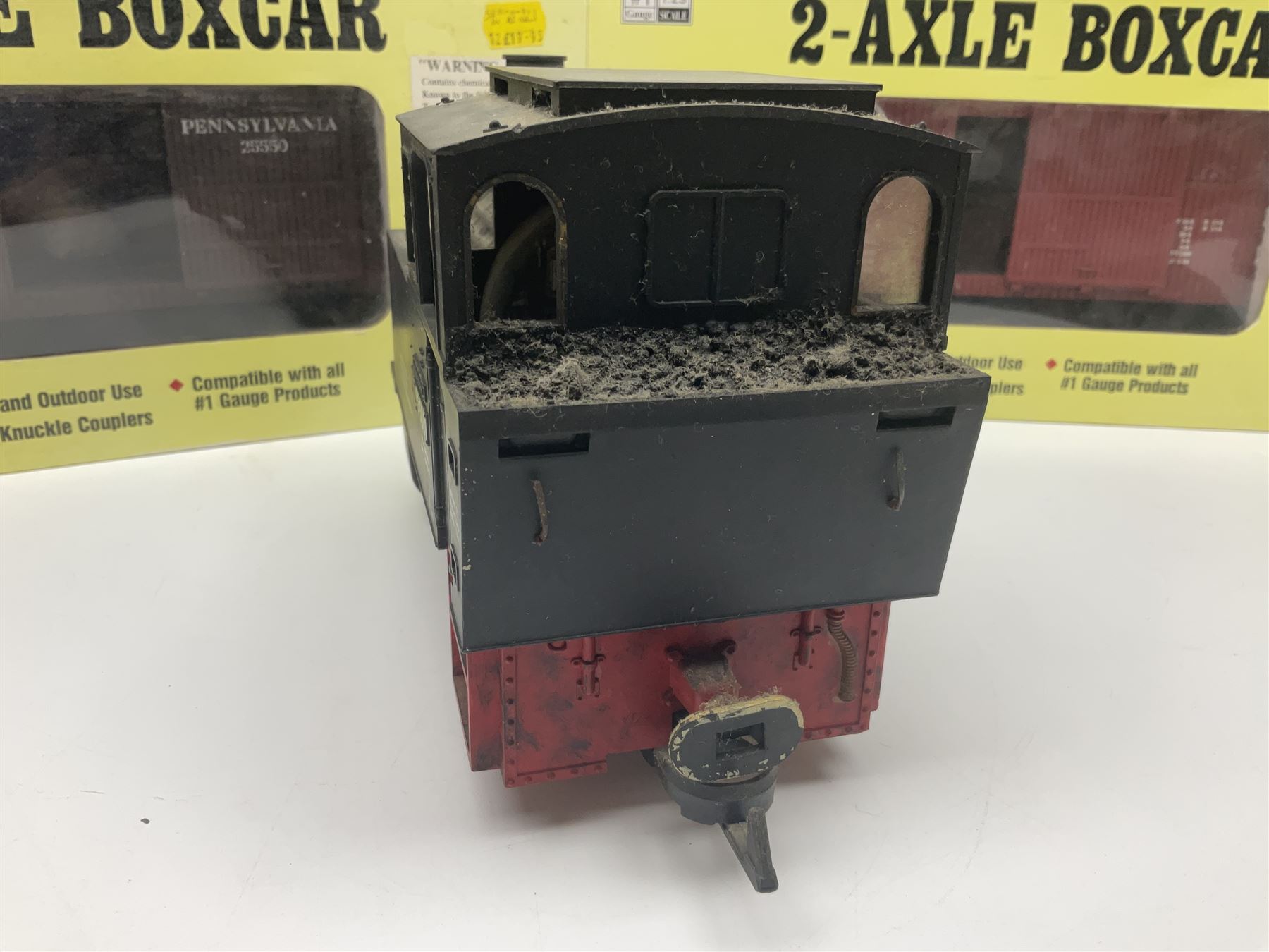 LGB (Lehmann Gross Bahn) G scale, gauge 1 - 0-4-0 tank locomotive No.995001; unboxed; and two American Aristo Craft Trains 2-axle boxcars Santa Fe and Pennsylvania; both boxed (3)