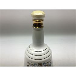 The Glenturret malt liqueur, 70cl, 35%vol and a Bell's Scotch Whisky decanter commemorating The marriage of Prince Andrew with Miss Sarah Ferguson 23rd July 1986, 75cl (2)