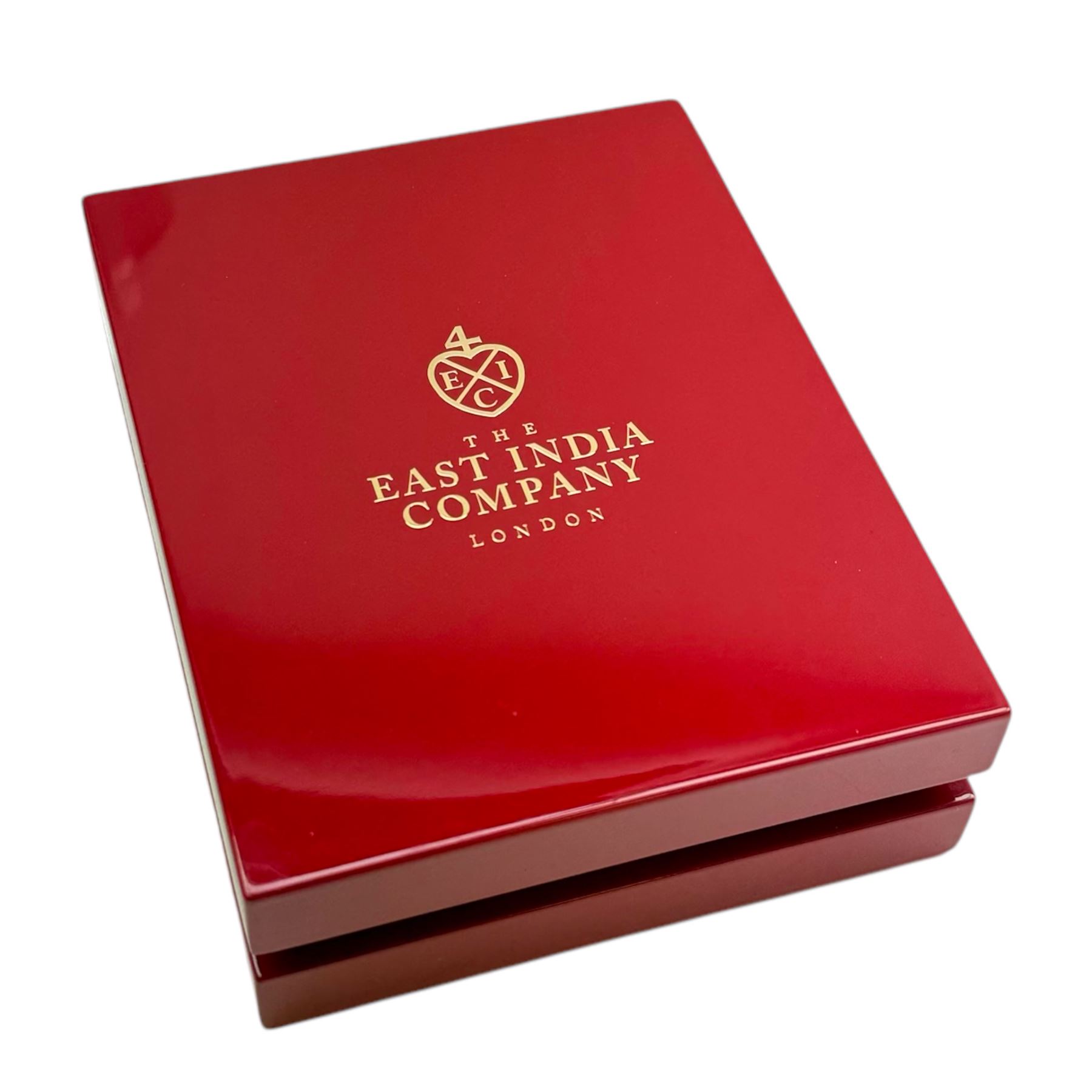 Queen Elizabeth II St Helena 2016 'Five Guinea Bicentenary Edition' gold proof five pound coin, cased with The East India Company London certificate