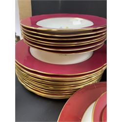 Hammersley tea and dinner service, including twelve dinner plates, twelve teacups, two sauce boats, two covered dishes etc  