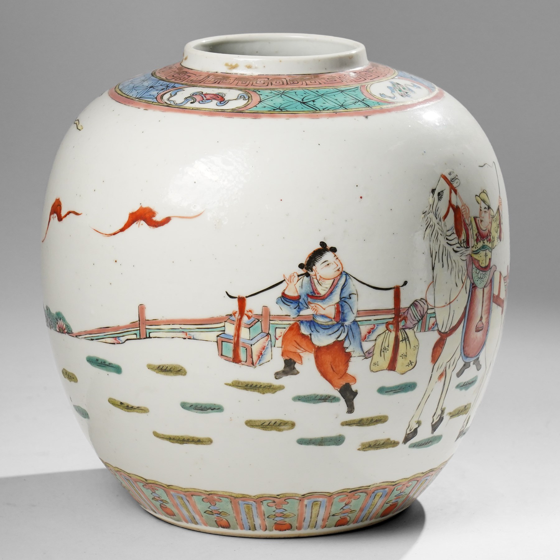 Chinese famille verte ginger jar, painted with figures in a garden setting, apocryphal Qianlong mark to base, H24cm