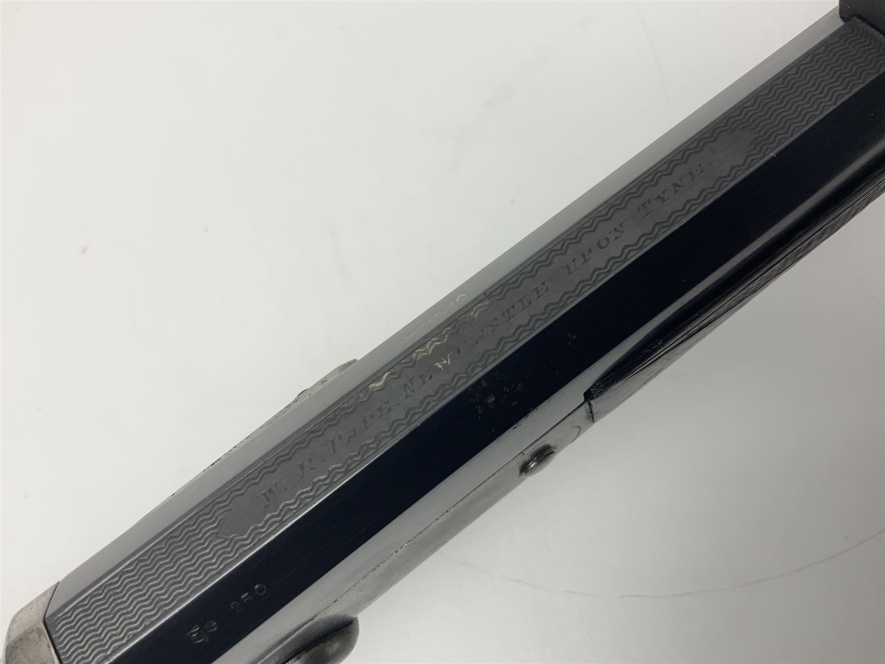 W.R. Pape Newcastle-upon-Tyne .297/250 Rook rifle, the 69cm (27