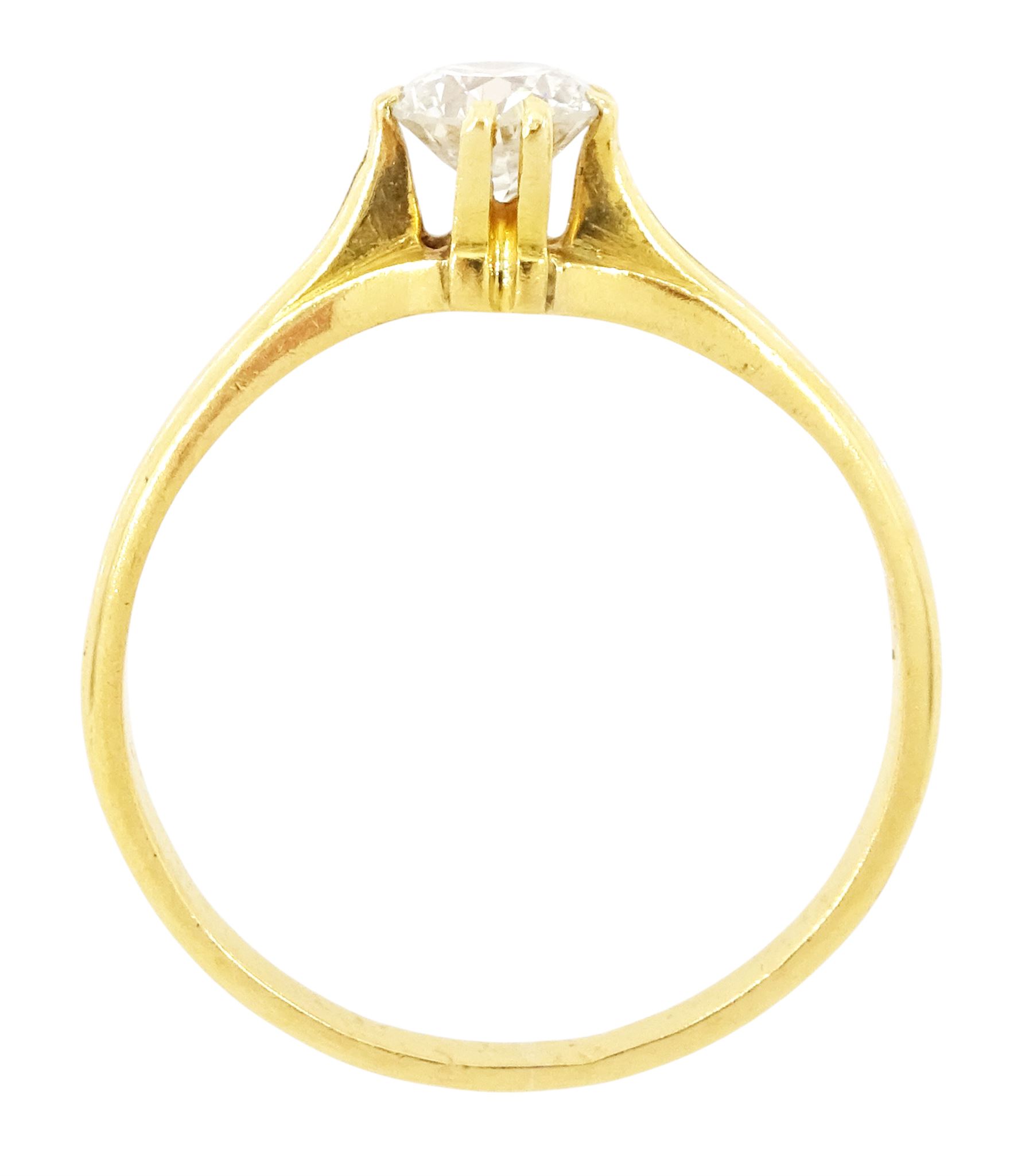 21ct gold single stone, round brilliant cut diamond ring, diamond approx 0.45 carat 