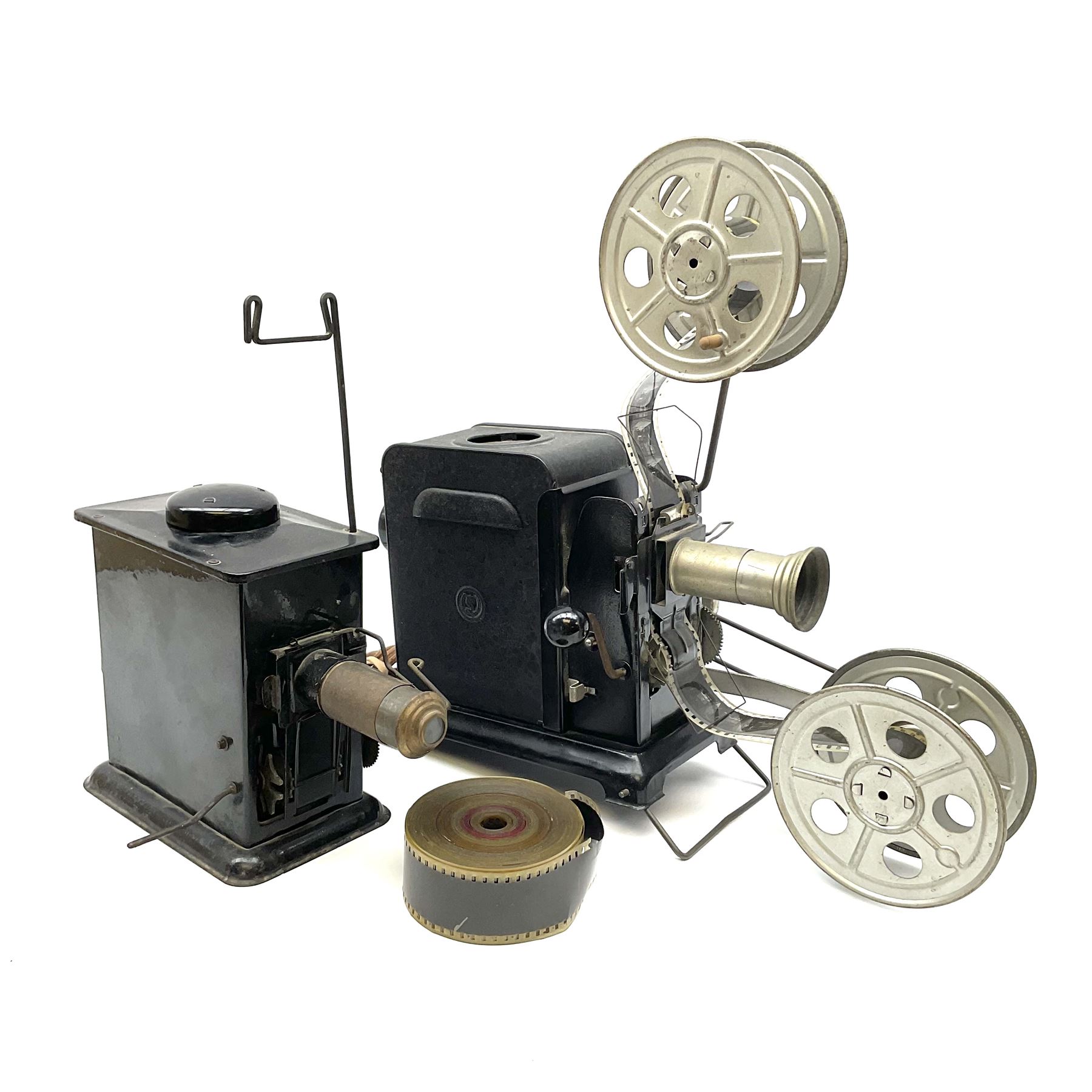 Early 20th century tinplate combined magic lantern and 35mm