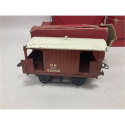 Hornby ‘0’ gauge - LNER 0-4-0 no.460 type 101 locomotive in green with key; further boxed ‘0’ gauge to include no.1 Crane Truck, no.2 single arm signals, open and closed goods wagons and cars; large quantity of track to include railway crossing, straight and curved track etc, in two boxes 