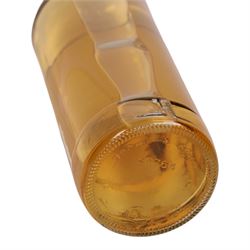 Brora, 21 year old Highland malt whisky, 70cl 46% vol,  First Cask; distilled 25th February 1982, bottled January 2003, from cask number 281, bottle number 249, with certificate 