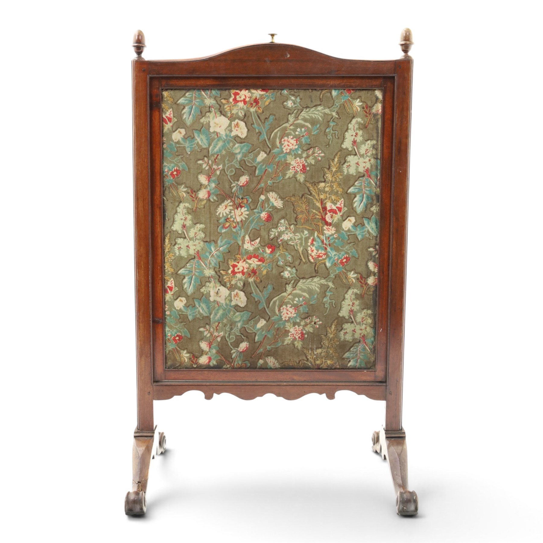 Georgian carved mahogany firescreen, the extending panel with Georgian needlepoint tapestry to one side and Arts & Crafts style machine tapestry to the opposing, on splayed supports with scroll feet