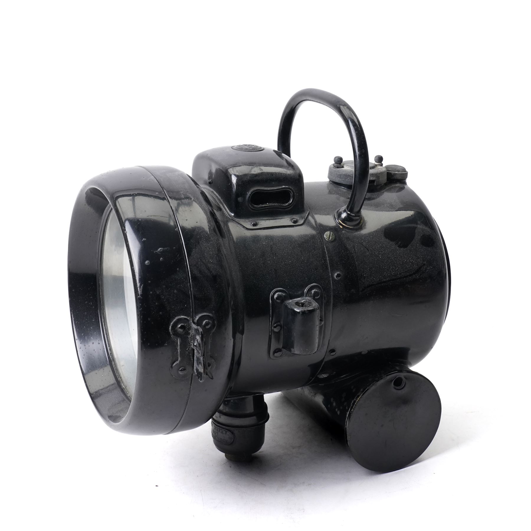  Early 20th century industrial black enamelled searchlight/signal lamp by Powell & Hanmer Birmingham L27cm