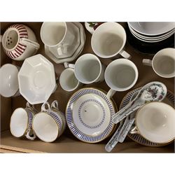 Collection of tea wares, including Minton Alpine Spring and pattern H3412 etc