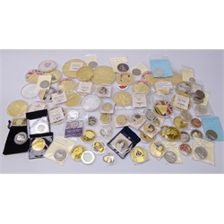 Accumulation of modern commemorative coins or medallions including various five pound coins, modern coins commemorating the Second World War, Churchill, the RAF etc  
