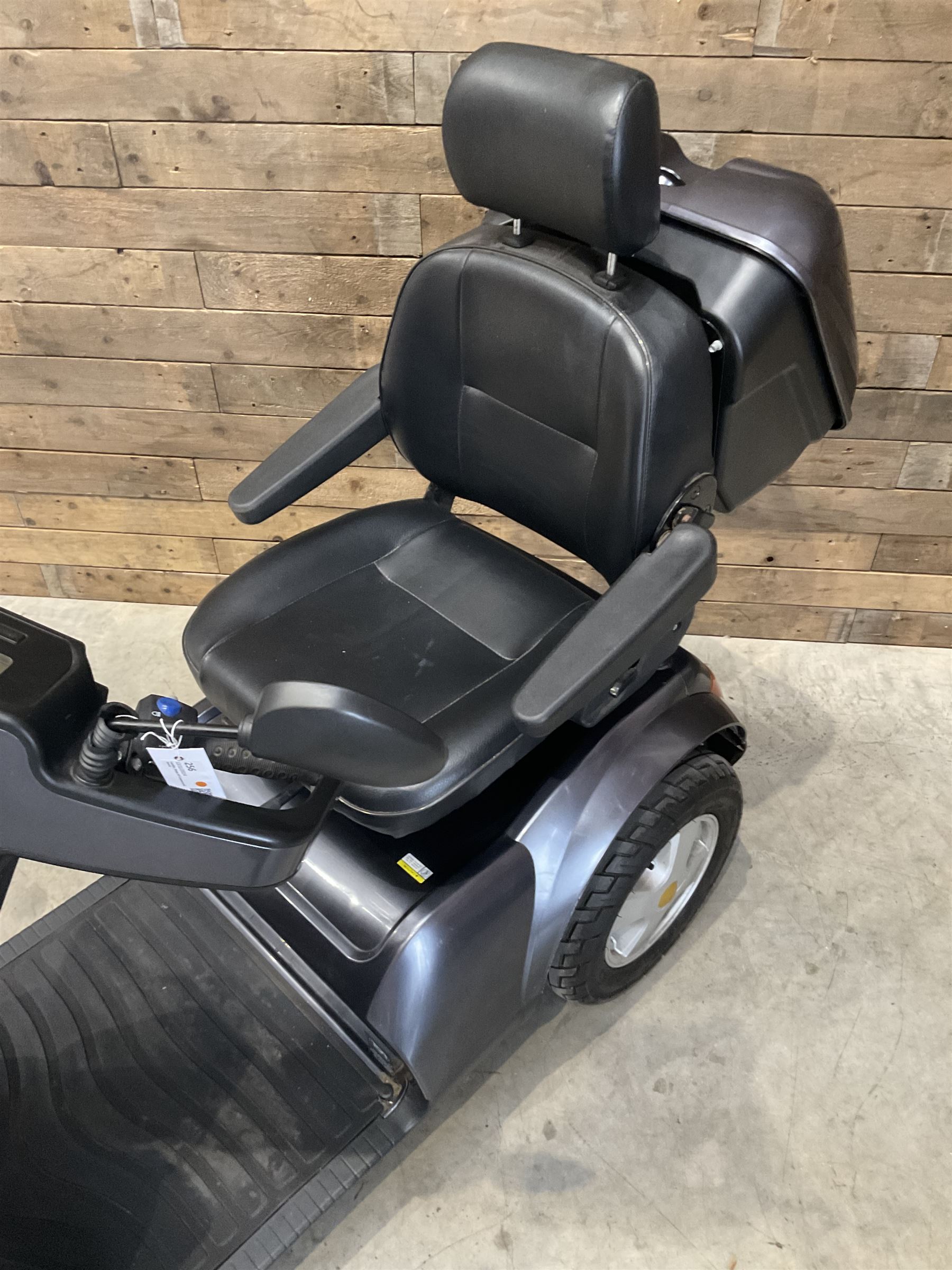 TGA BreezeS4 four wheel mobility scooter, 2020, with charger